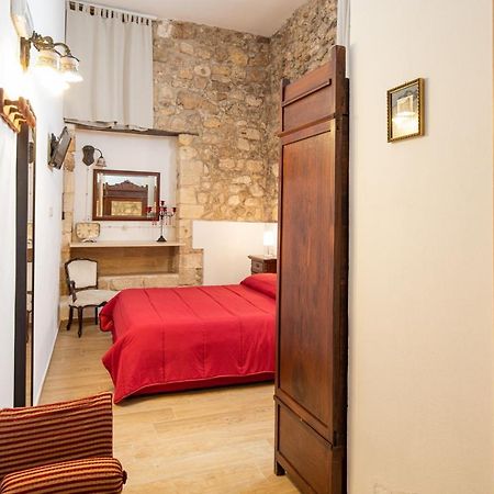 Nonna Iole Apartment Syracuse Bagian luar foto