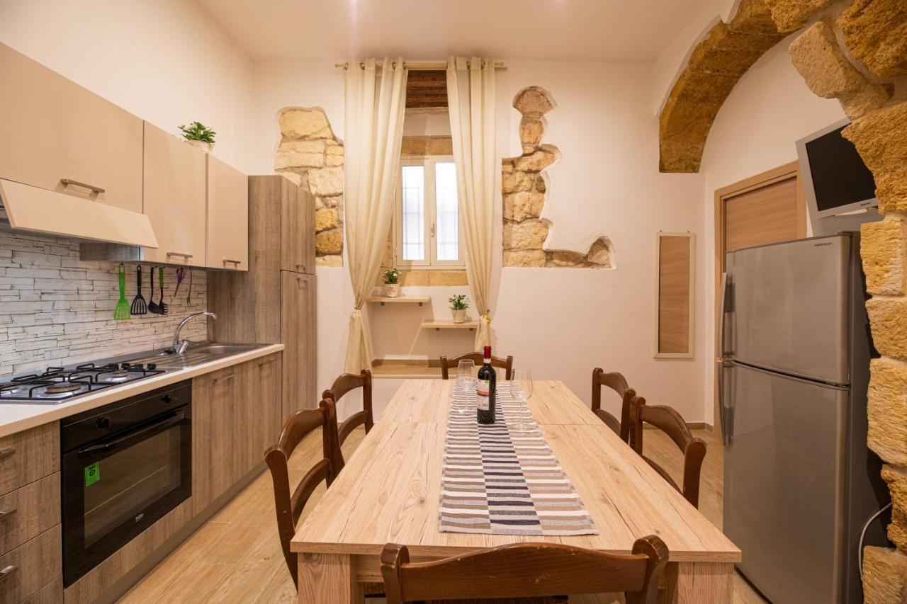 Nonna Iole Apartment Syracuse Bagian luar foto