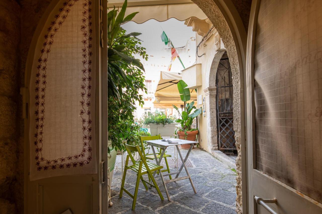 Nonna Iole Apartment Syracuse Bagian luar foto